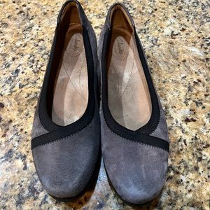 Clarks Grey suede feel - Ladies 9.5 shoes